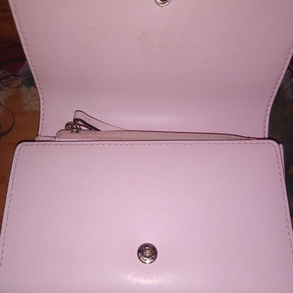 Wallet - Picture 2 of 3